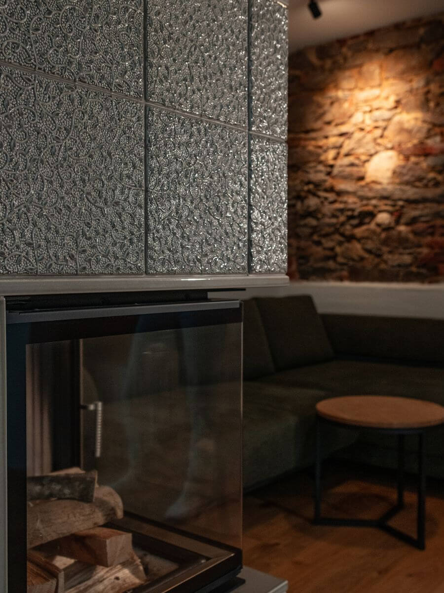 Moderner Kamin im Wohnzimmer-Design Graz – Exklusive Innenarchitektur & Raumplanung Wien