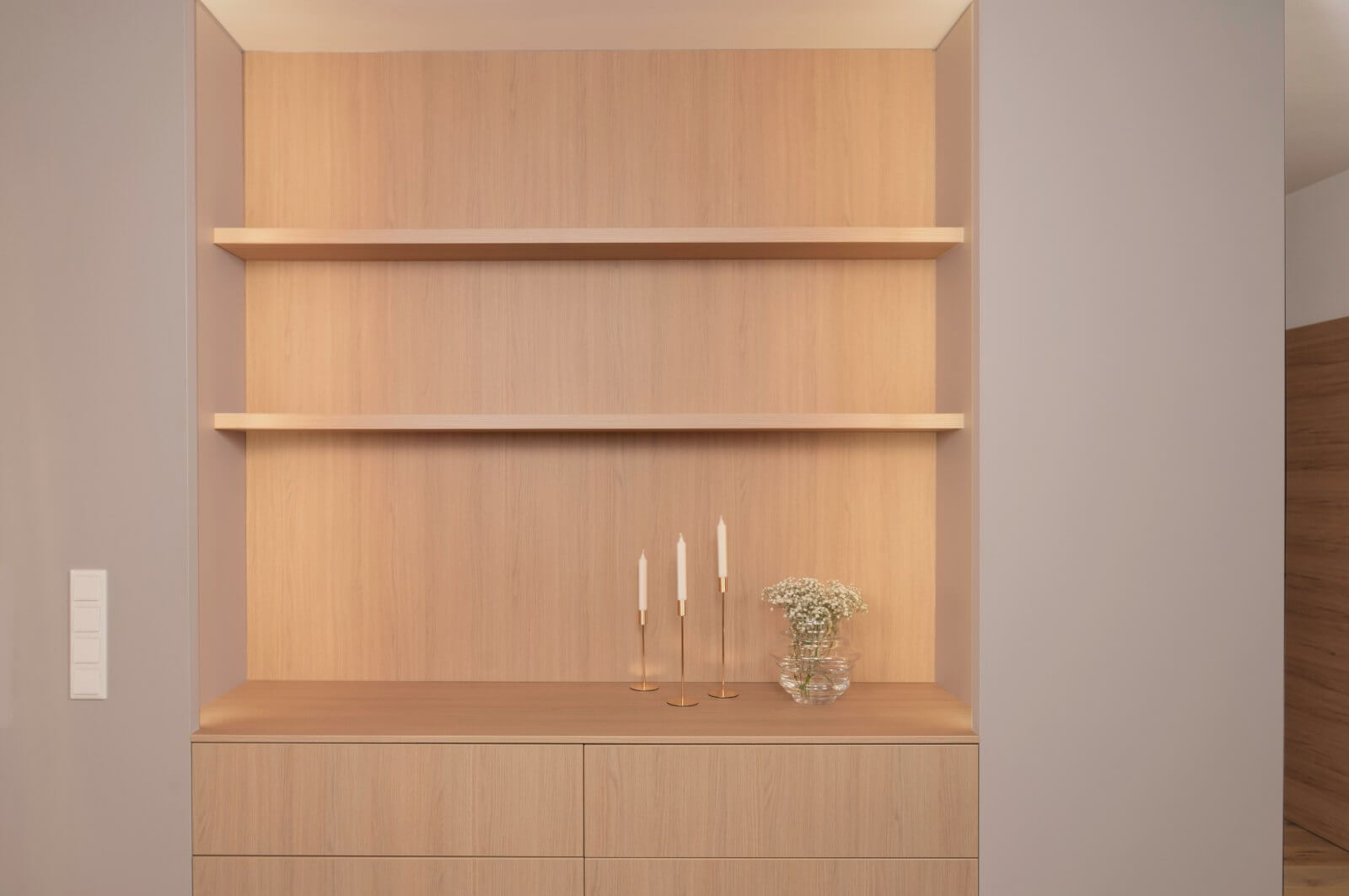 Maßgefertigte Design-Kommode & exklusive Aufbewahrungslösungen – Hartberg